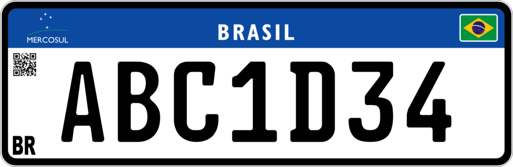 Placa Mercosul da categoria Particular, com caracteres na cor preta